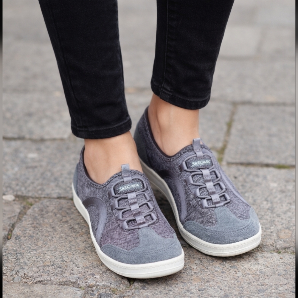 Skechers Madison Ave Urban Gliz Air Cooled Memory Foam, Comfort Sneaker 6.5M